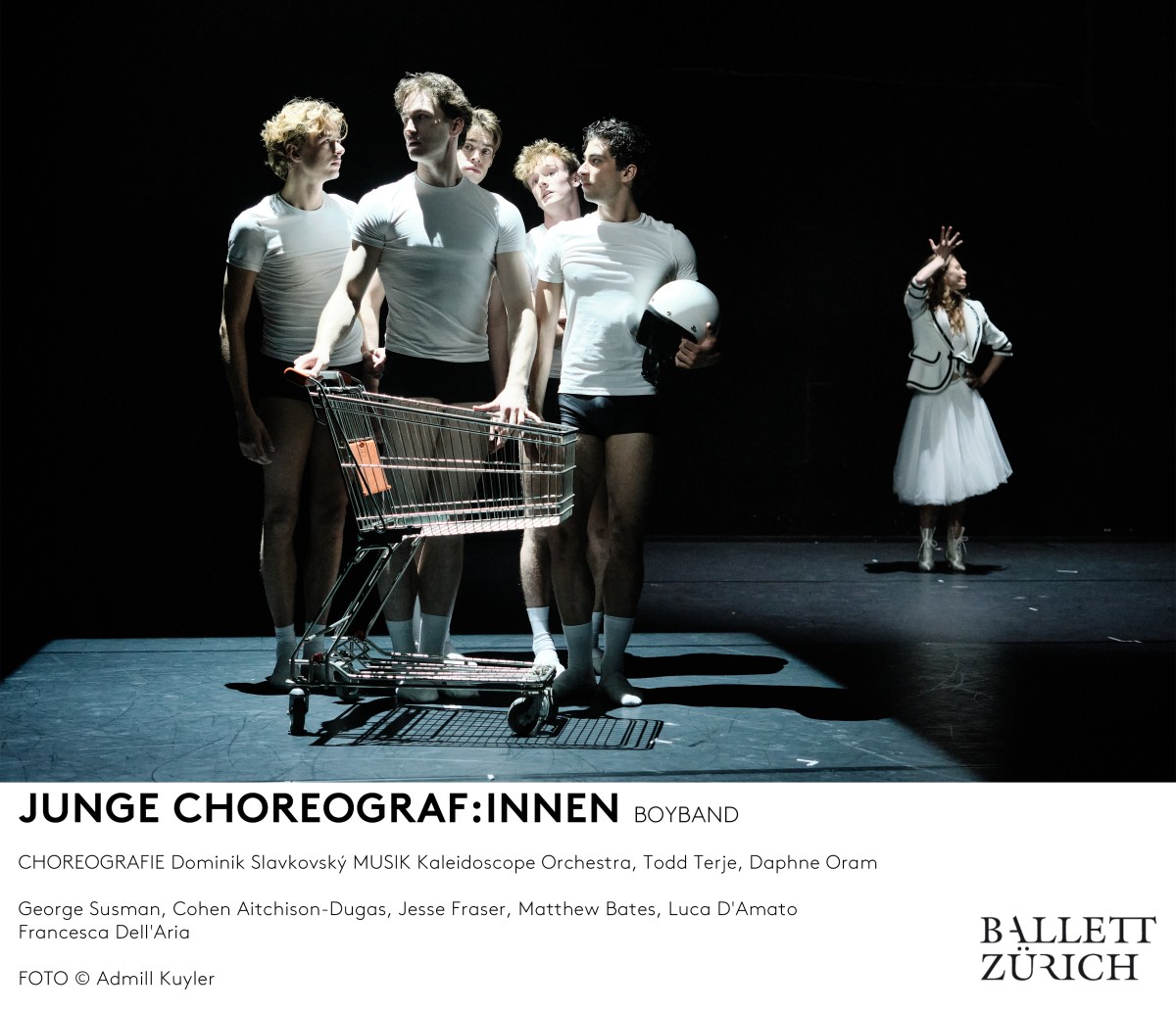 I Like to Make the Audience Laugh About Humankind and&nbsp;Themselves